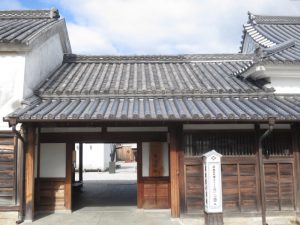 讃州井筒屋敷の入口