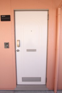 コスモクリアＣ棟の部屋の玄関ドア