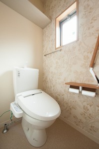 コスモガーデン フラワーのアクセントクロストイレ