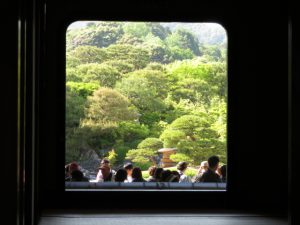 島根の足立美術館の額縁風景
