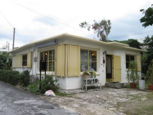 沖縄２０１８の外国人住宅のＡＭＥＲＩＣＡＮＷＡＶＥの外観