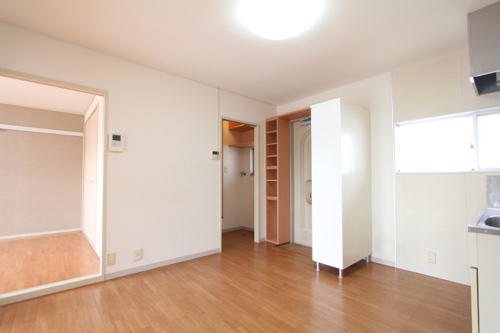 ギャラリー画像:コスモクリアC203(2DK)