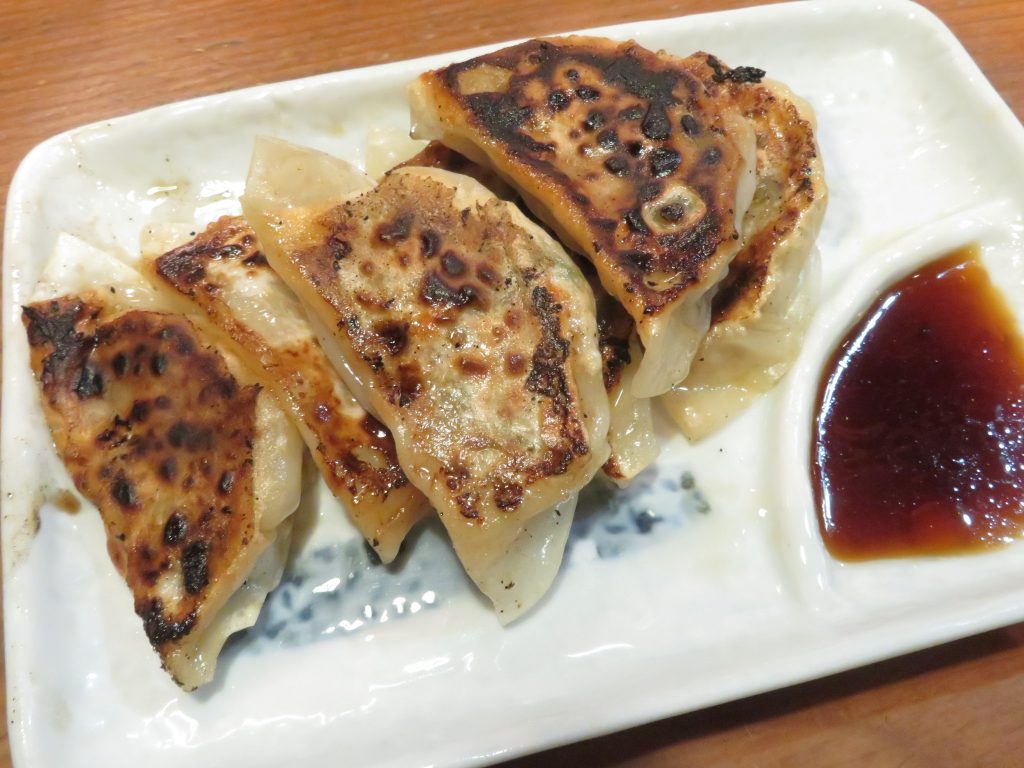 あづま家の餃子醤油