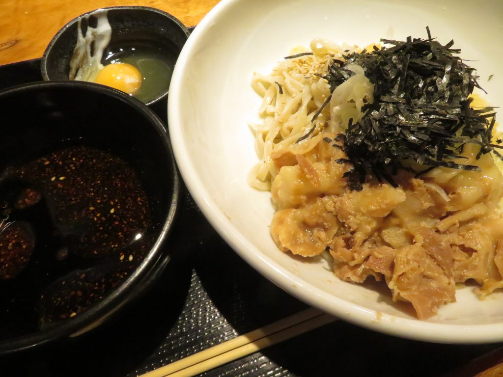 黑船の黑紅そば 豚