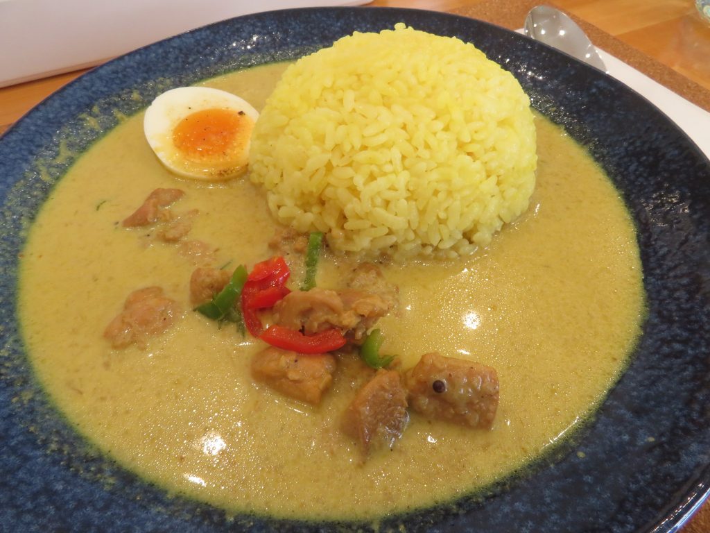 ｇａｎｇａ邸のチキンカレー
