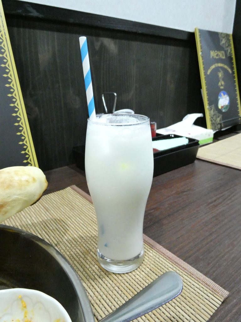 ネヴァズキッチンのラッシー