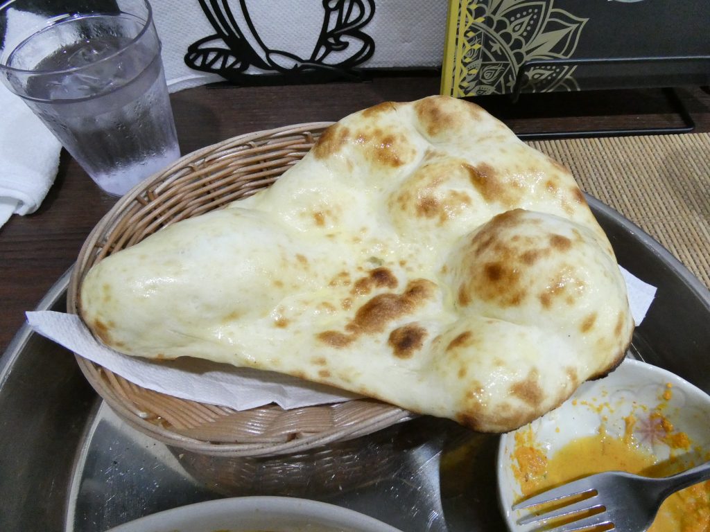 ネヴァズキッチンの小さなナン