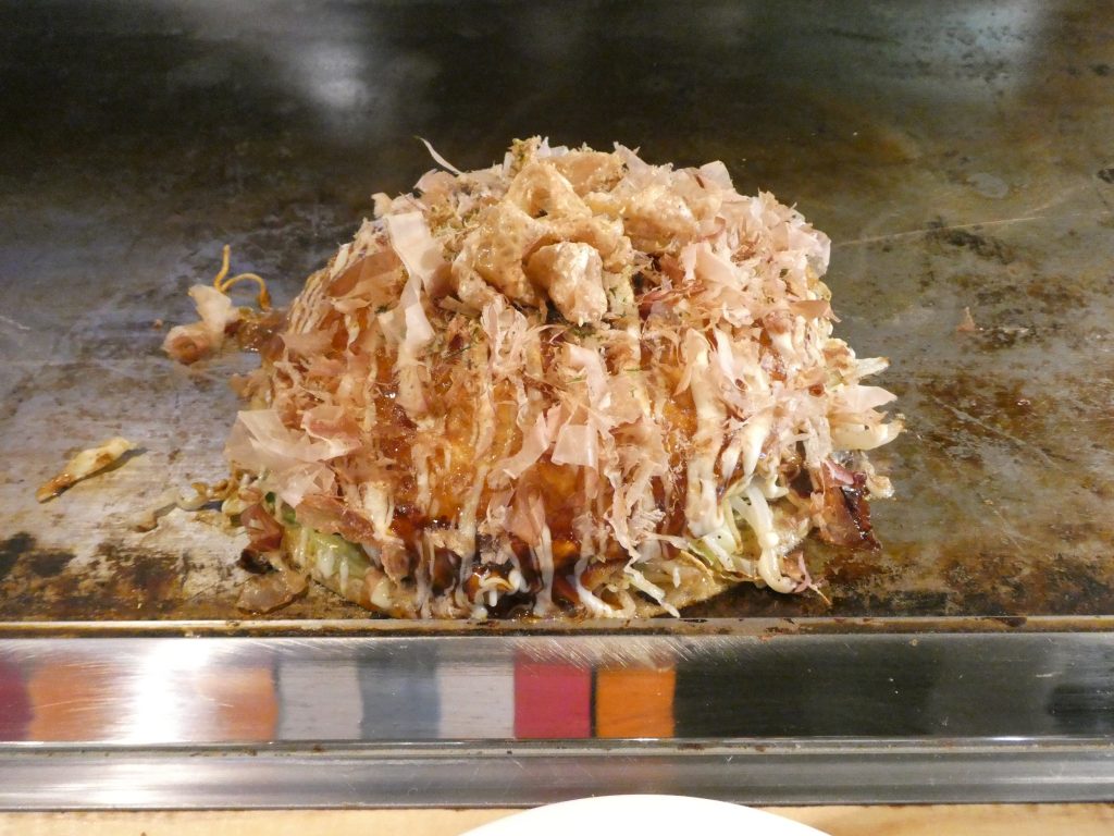 鉄板坊やの広島風とり皮玉
