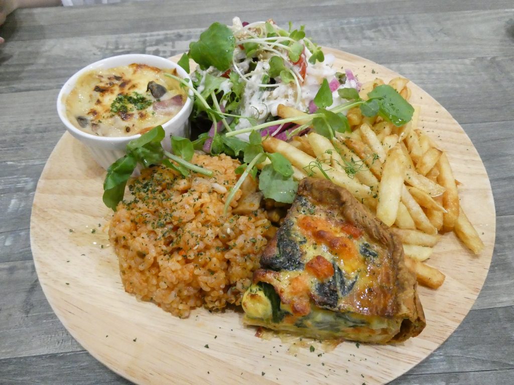 ＢＲＩＬＬＥＲのランチのプレート